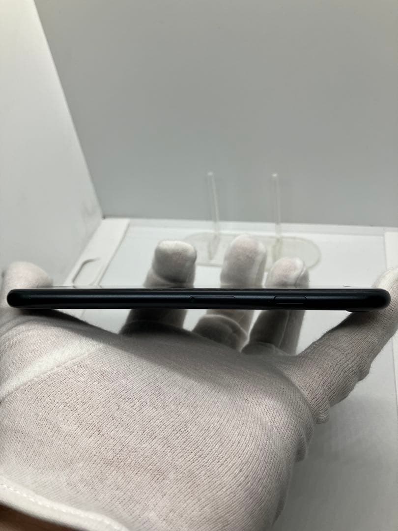 iPhone SE (第3世代) 64GB SIMフリー バッテリー100%