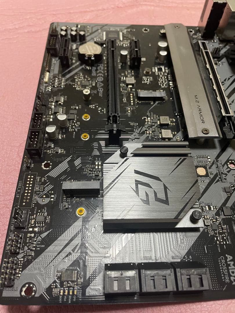 ASRock B550 PHANTOM GAMING 4 マザーボード 美品