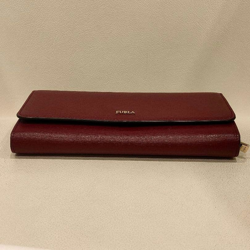 一度使用のみ極美品 FURLA 長財布 バビロン　ワインレッド　箱付き