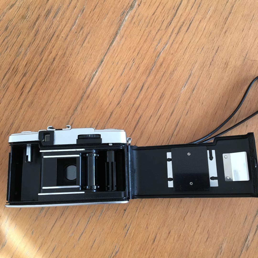 OLYMPUS PEN  EE-2 フィルムカメラ