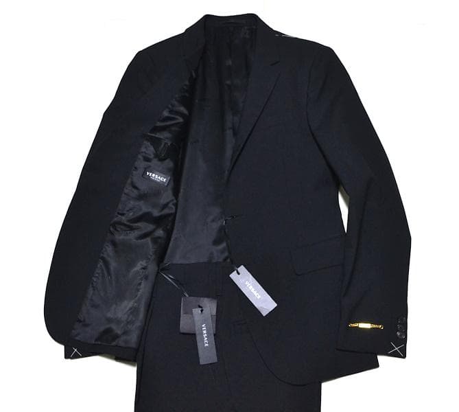 【新品】定価689,600円 VERSACE ヴェルサーチェ 現行スーツ 46