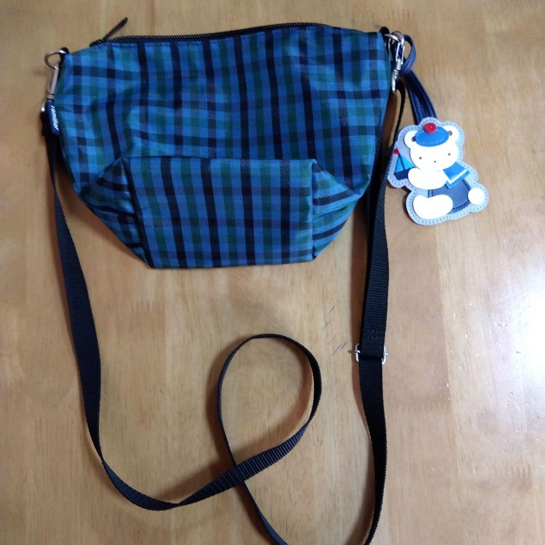 ファミリア familiar 舟形 ショルダーバッグ ポシェット