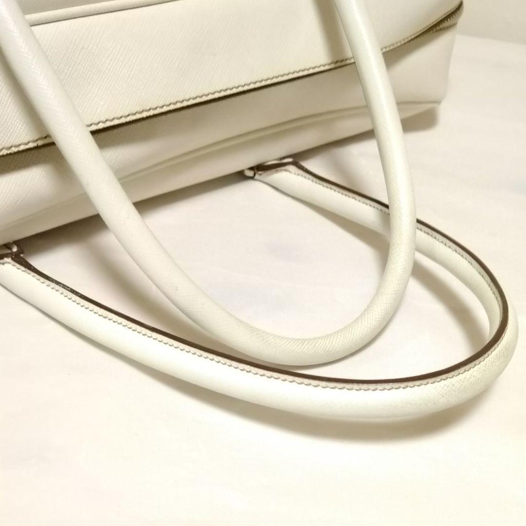 五味様 プラダ 伊勢丹購入 サフィアーノ ブリーフケース ビジネスバッグ 男女