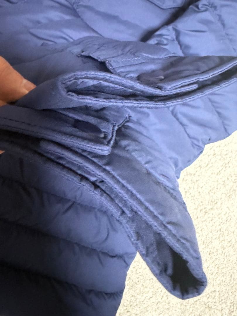 パタゴニア　サイレントダウンシャツ　ダウンジャケット　ネイビー　S