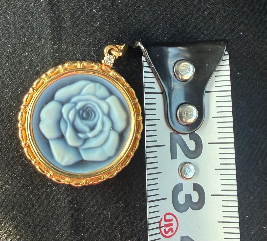 トップ　カメオ　バラ　18K 750 金製品　総重量10.3g