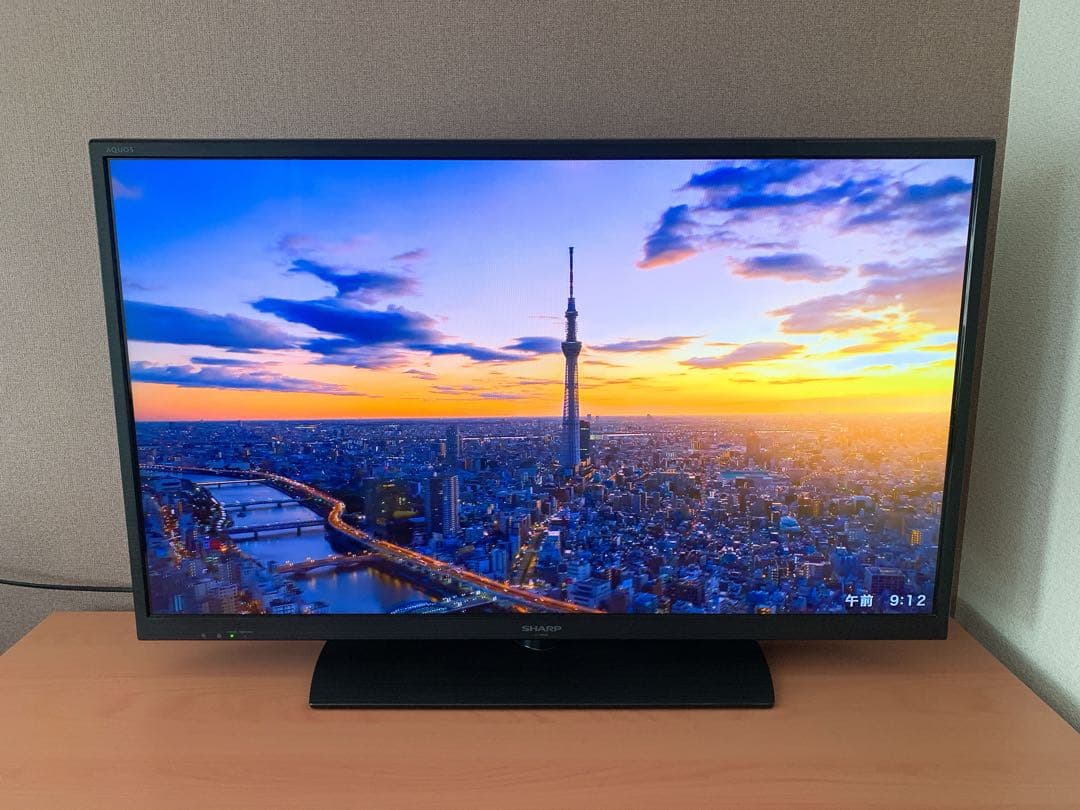 シャープ　SHARP　40v型　液晶テレビ　AQUOS　地上波BSCS　録画機能