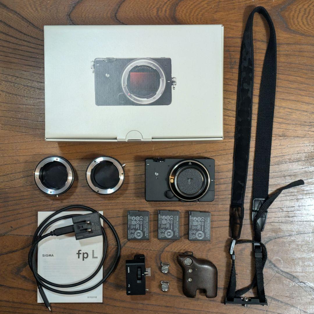 SIGMA fpL 本体+付属品多数 マウントアダプター、木製グリップ等付属