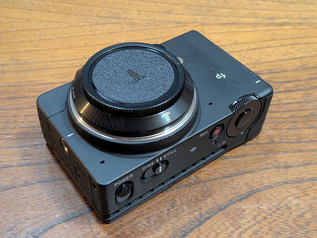 SIGMA fpL 本体+付属品多数 マウントアダプター、木製グリップ等付属