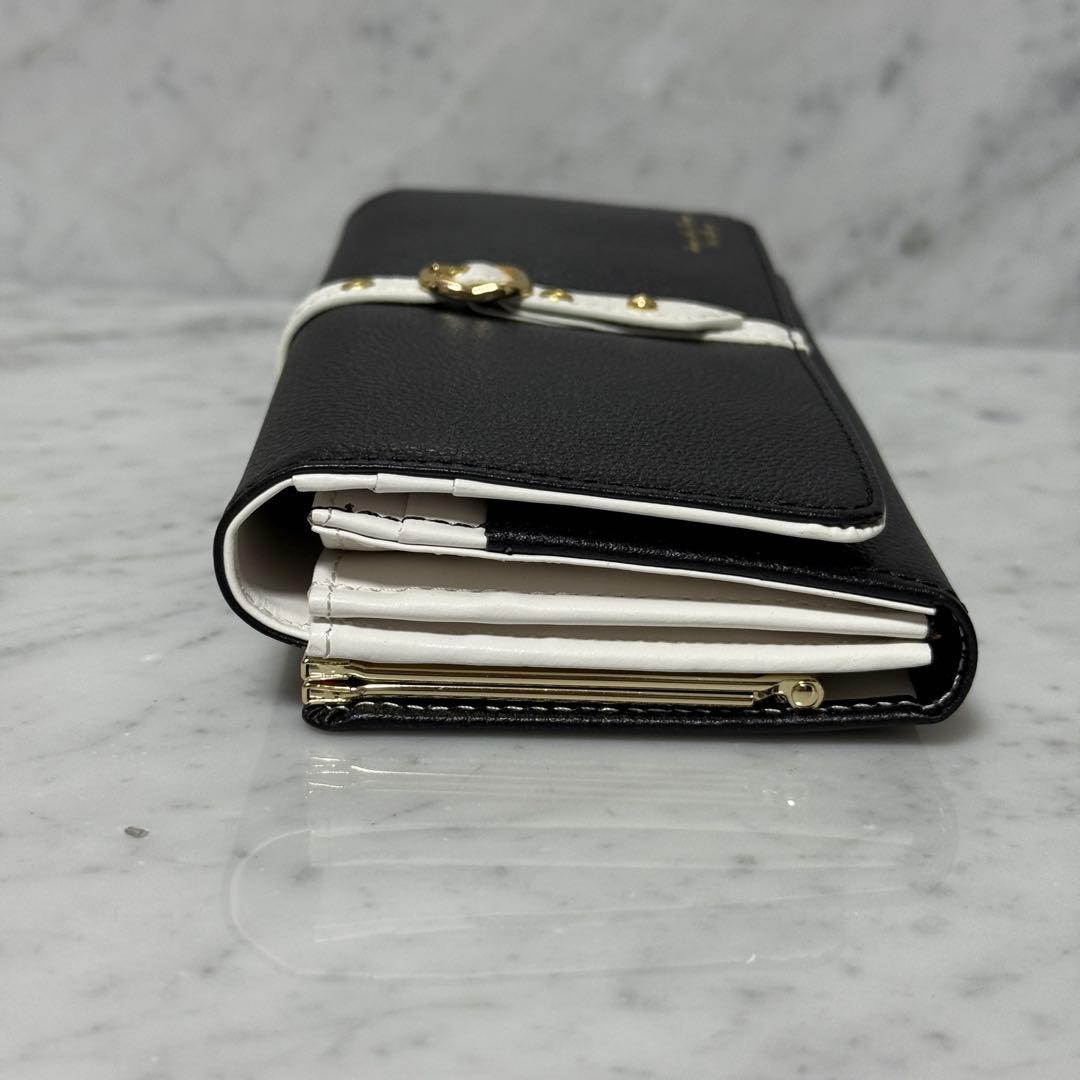 新品 未使用 フロントベルト 長財布 Samantha Thavasa サマンサ