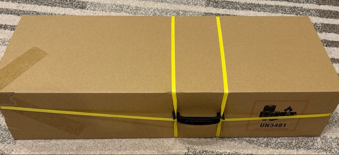 Dyson V8 Originダイソン スティッククリーナー SV25RD2