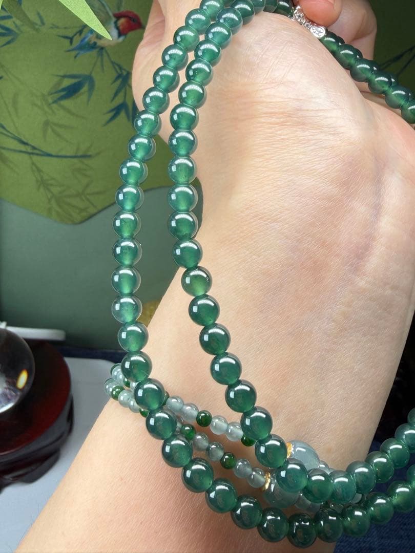 贅沢‼️天然本翡翠　高品質氷種藍緑色味翡翠一連ネックレス　鑑定書付き