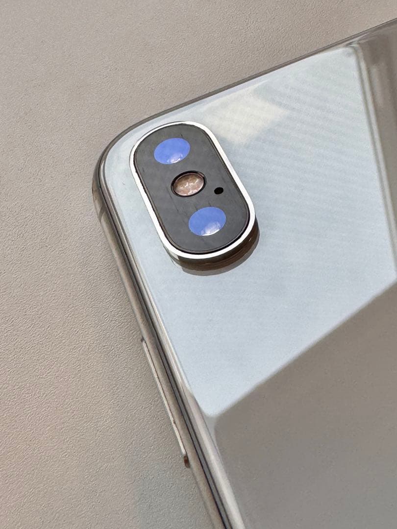 【美品】Apple iPhone X シルバー 256GB バッテリー残88%