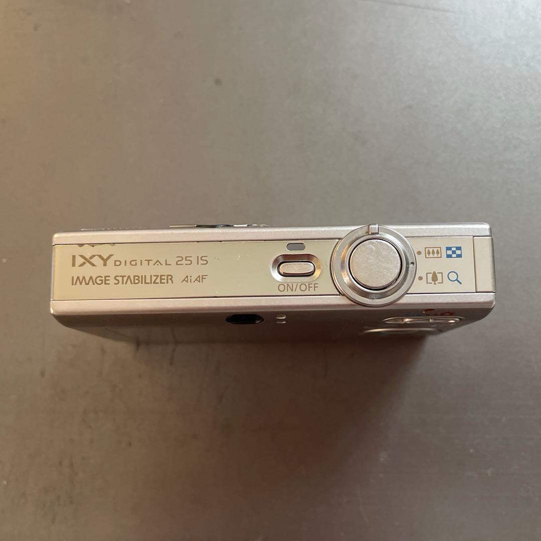 オノユキ　Canon IXY Digital 25 IS デジカメ