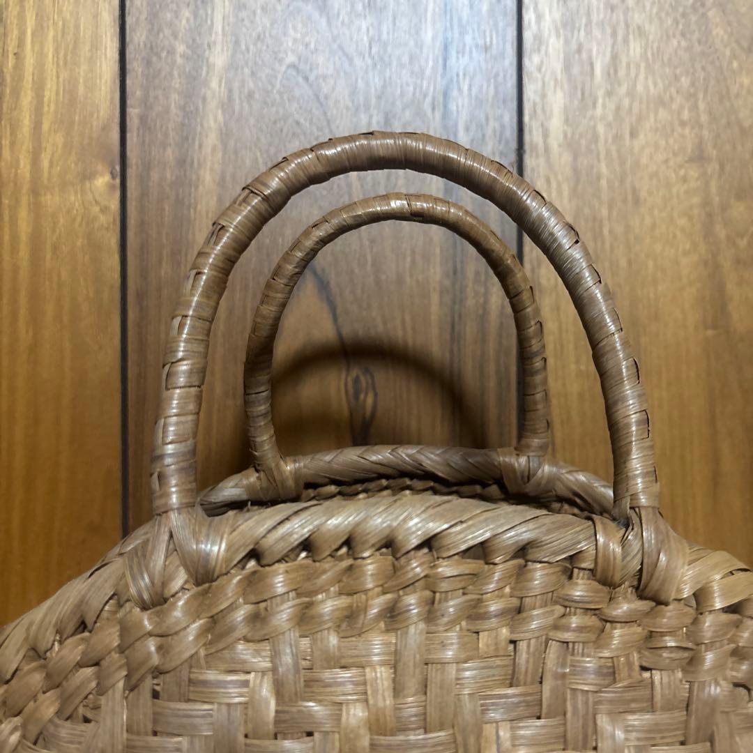 山葡萄 籠半月口バック網代編・や まぶどう籠・美品 かごバッグ