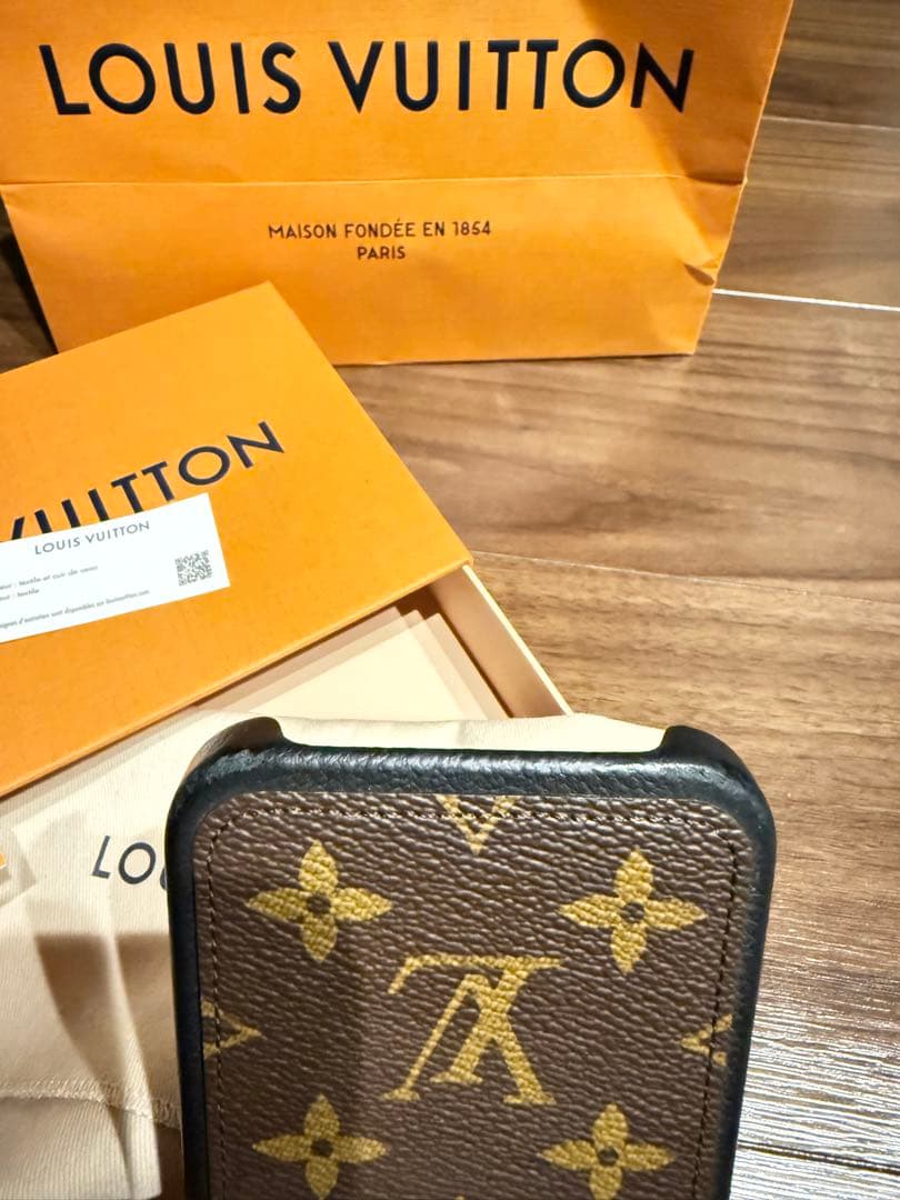 LOUIS VUITTON iPhone16proMAX用ケース モノグラム