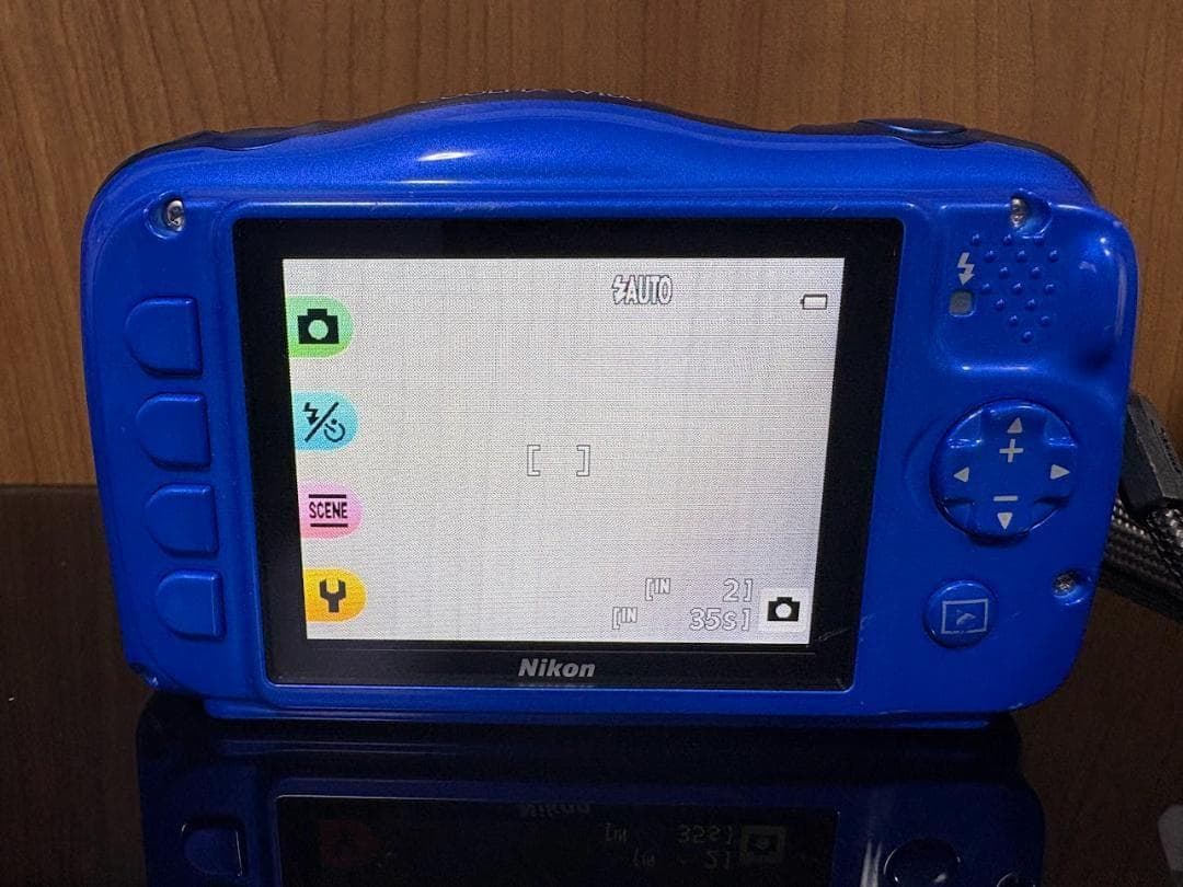 ニコン　Nikon COOLPIX W100