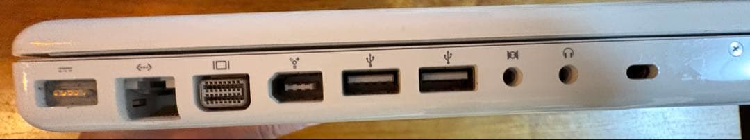 Apple MacBook ホワイト