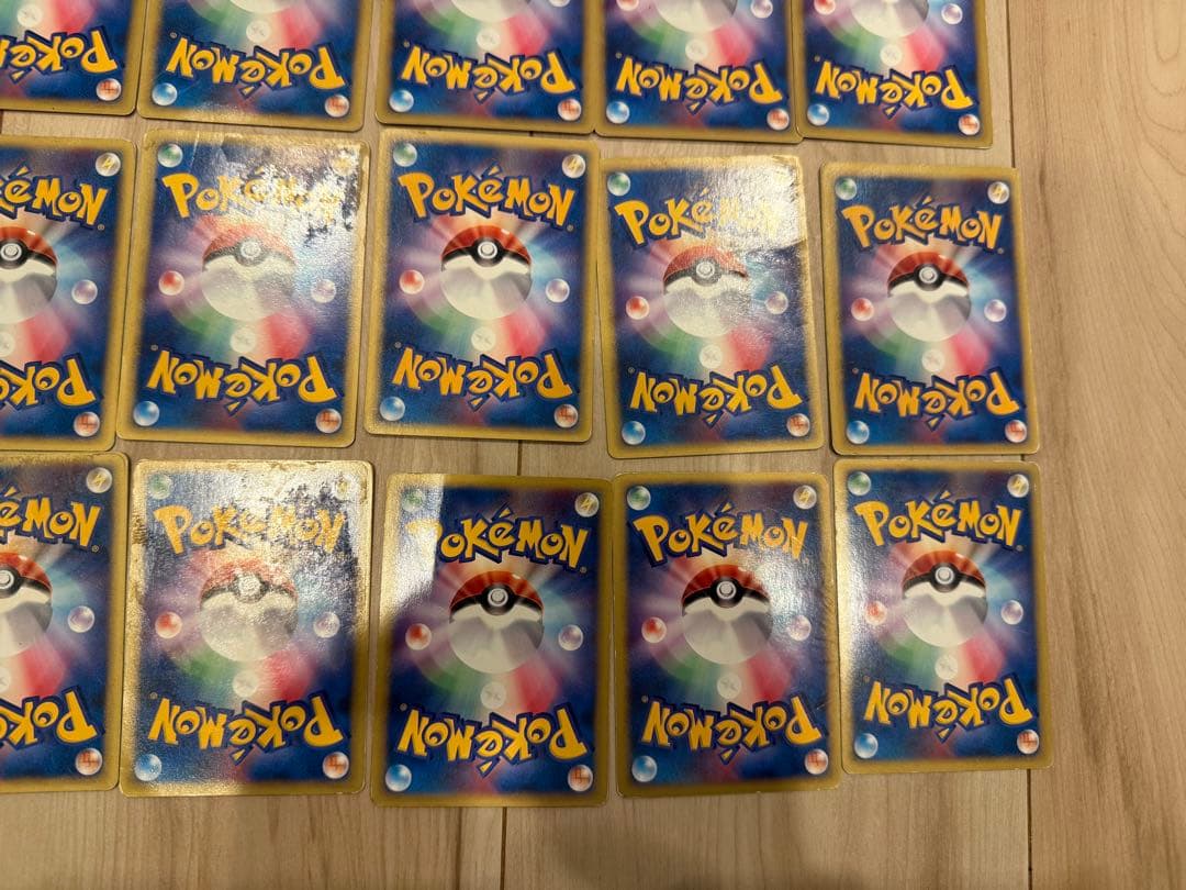 d*3様 S*様 【300円〜】eカード 32枚まとめ売り ギャラドス ライチュ