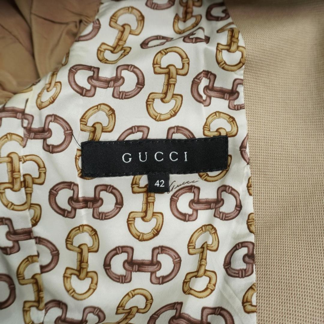 美品 GUCCI セレモニーセットアップスーツ ベージュ サイズ42*MC113