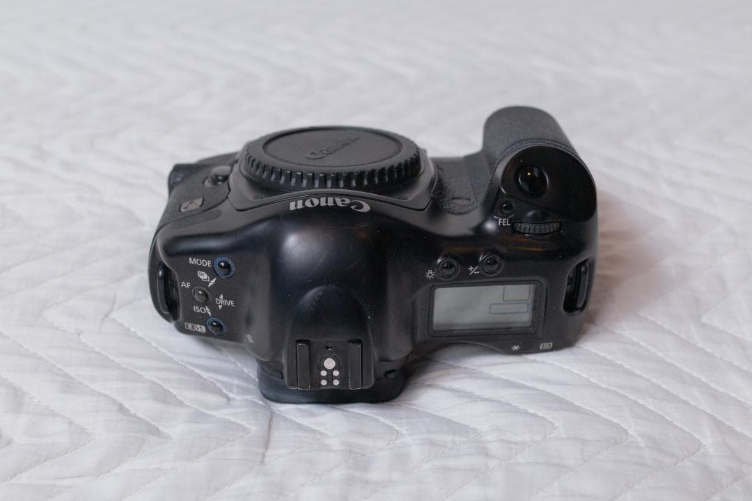 Canon EOS-1V（フィルムカメラボディ）