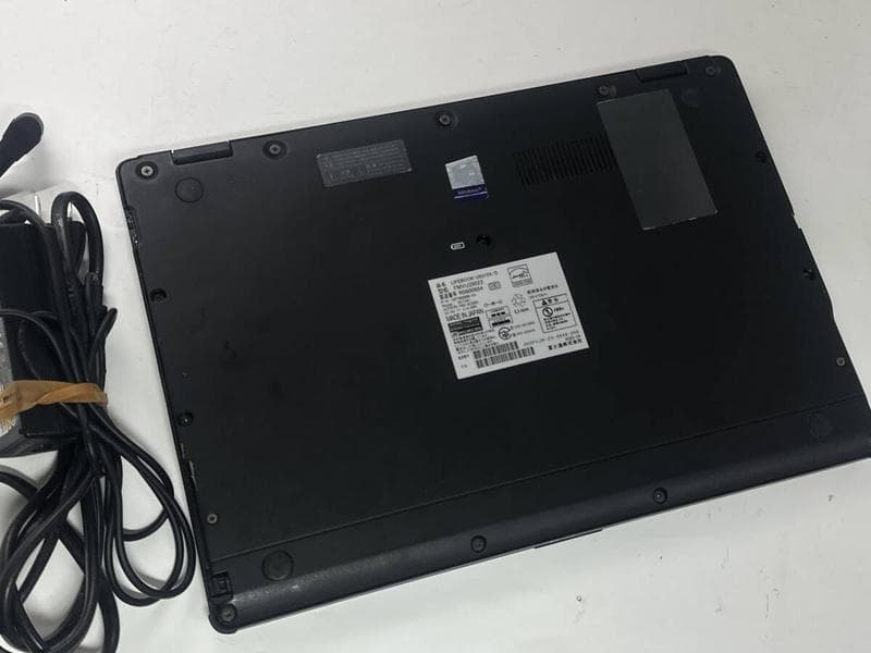 Win11タブレットPC!!/U9310X/D i5-10310U搭載!!SSD