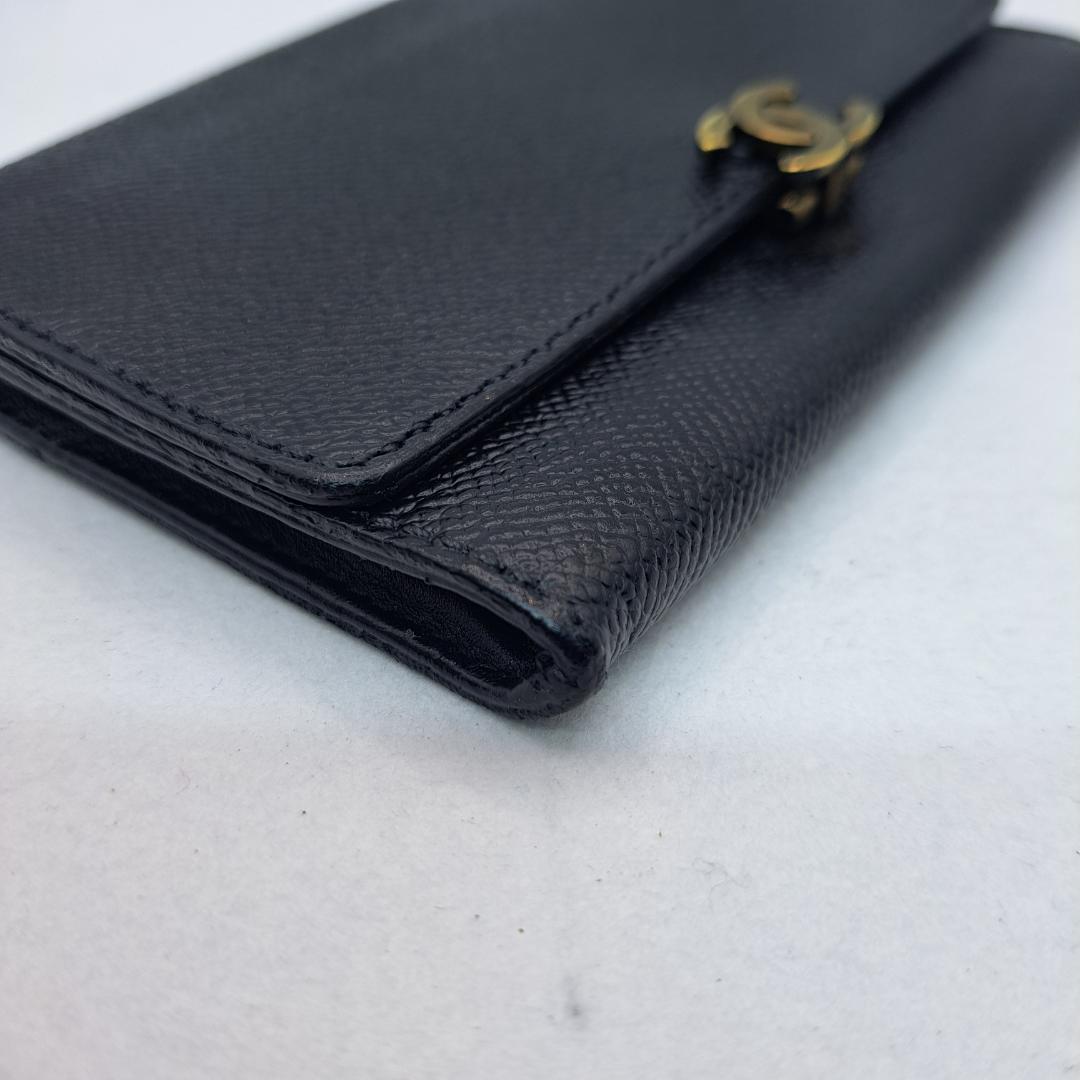 レア　CHANEL　ケース　クラシカルデザイン　ブラック　財布　二つ折り