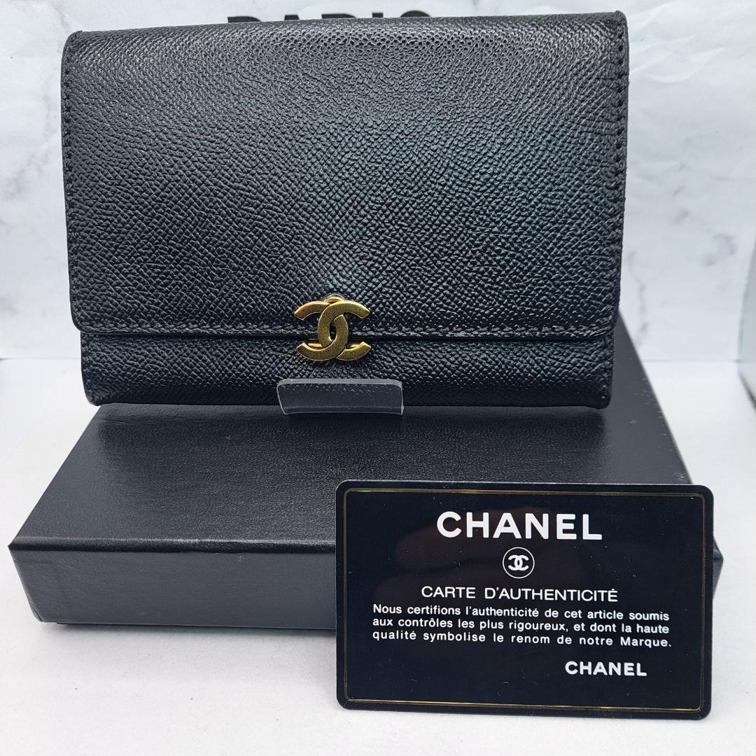 レア　CHANEL　ケース　クラシカルデザイン　ブラック　財布　二つ折り