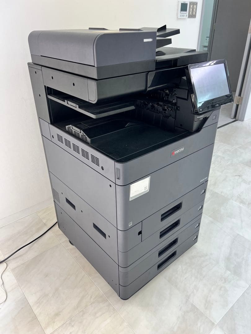 KYOCERA　カラー複合機　業務プリンター　TASK3554ci トナー4本付