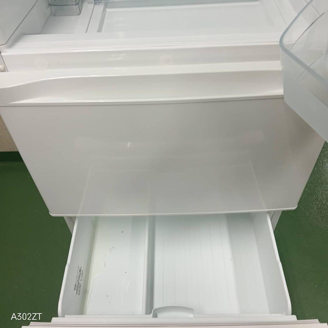 96 送料設置無料　東芝　自動製氷機能付き大型冷蔵庫　19年製