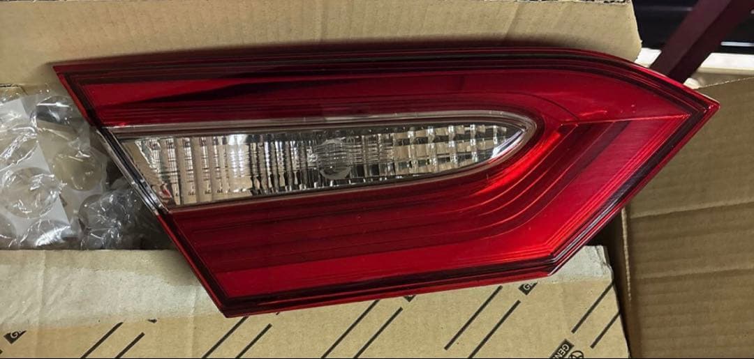 北米 70カムリ 純正テール usテール usdm