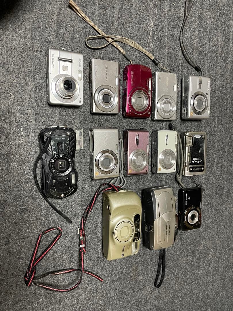 デジタルカメラ　まとめ売り15個ジャンク品