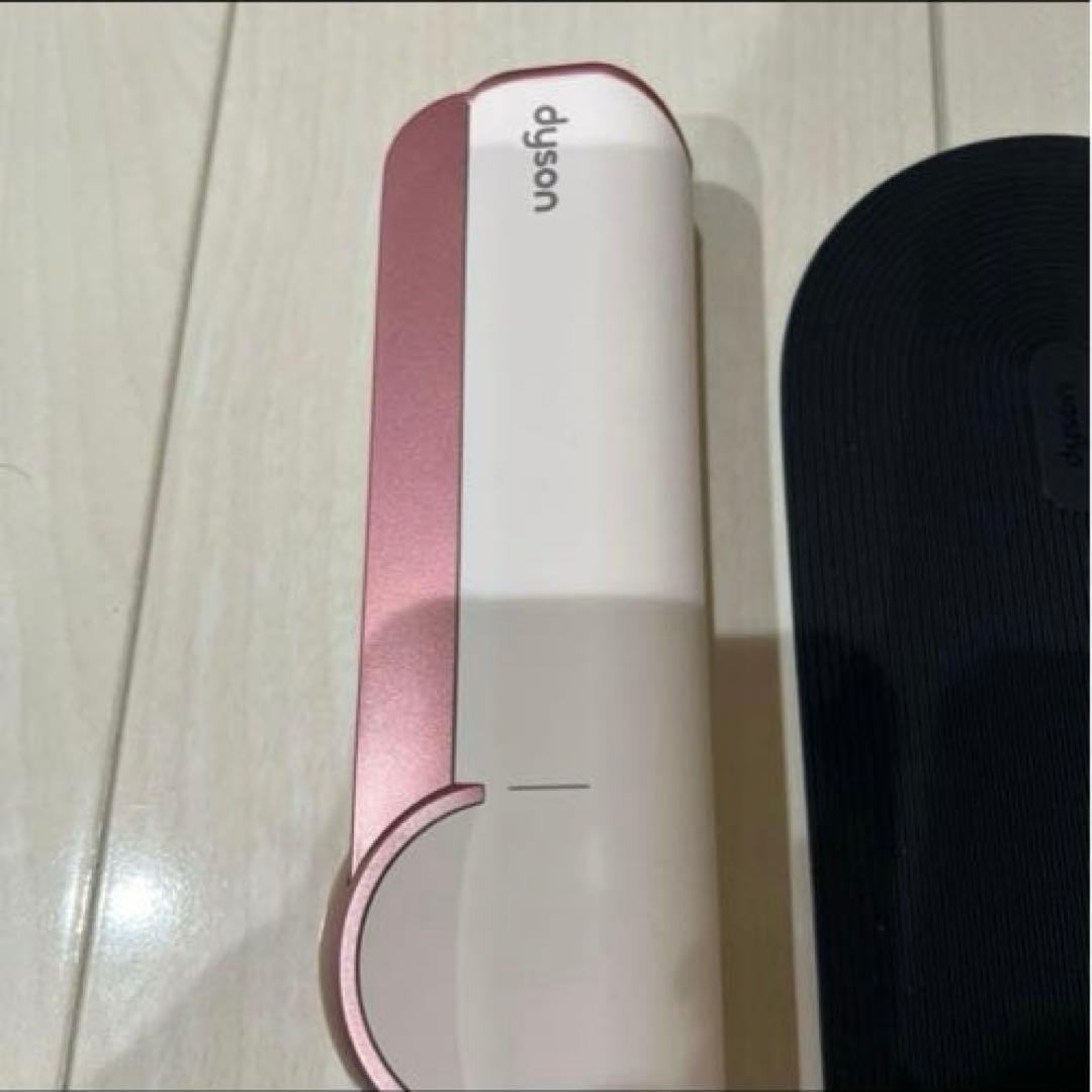 さくたろう。Dyson ダイソン　ストレイトナー　ドライヤー　セット売り