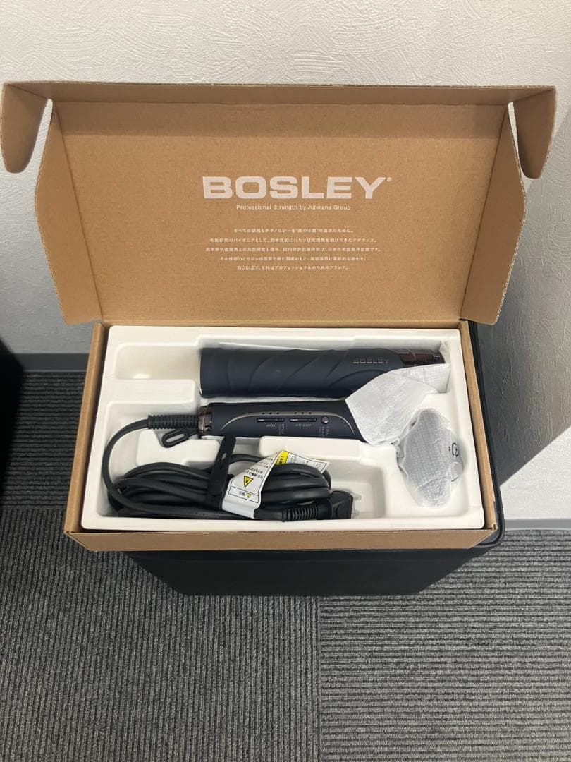 美品!! 未使用品!! BOSLEY ヘアドライヤー カラー ネイビー