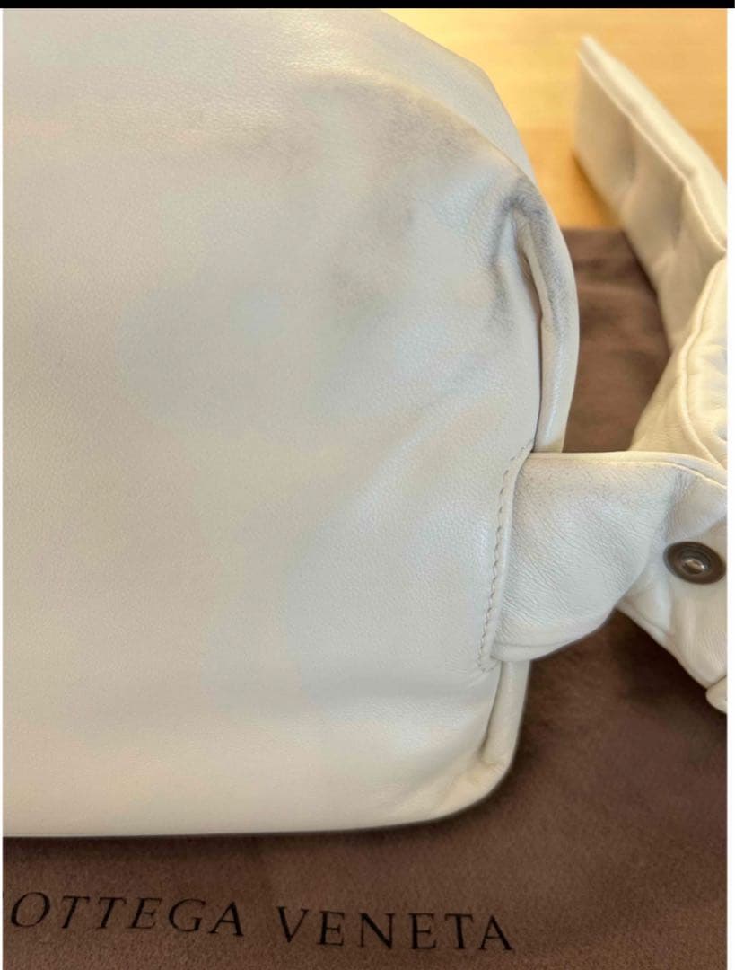 【kiki】ザ・ボディ ポーチ トライアングルバックル