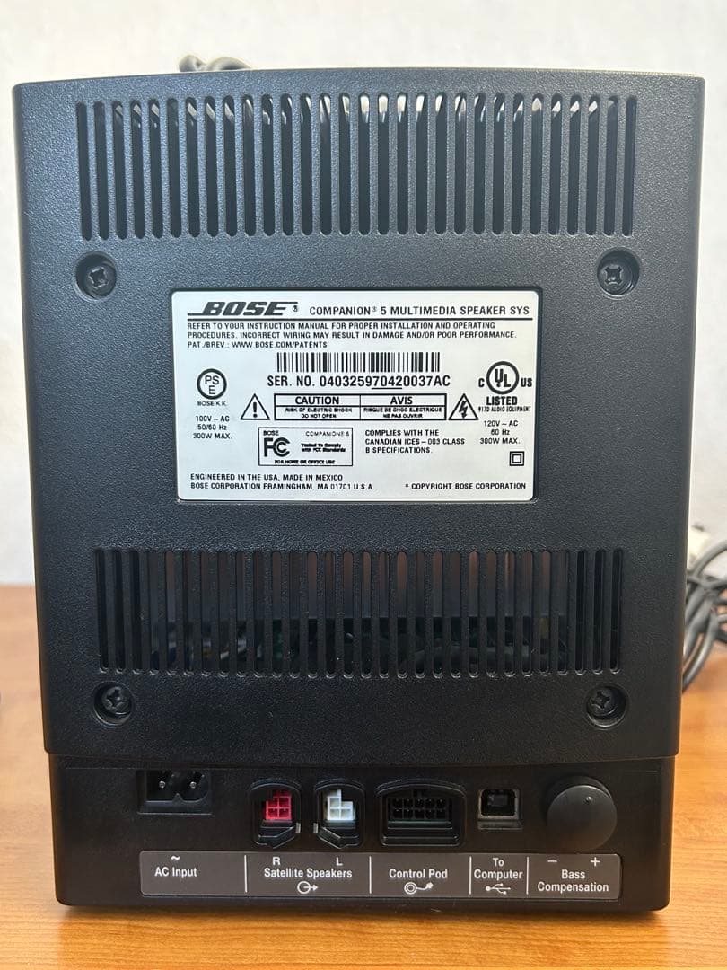 BOSE Companion5 マルチメディア　スピーカー　システム