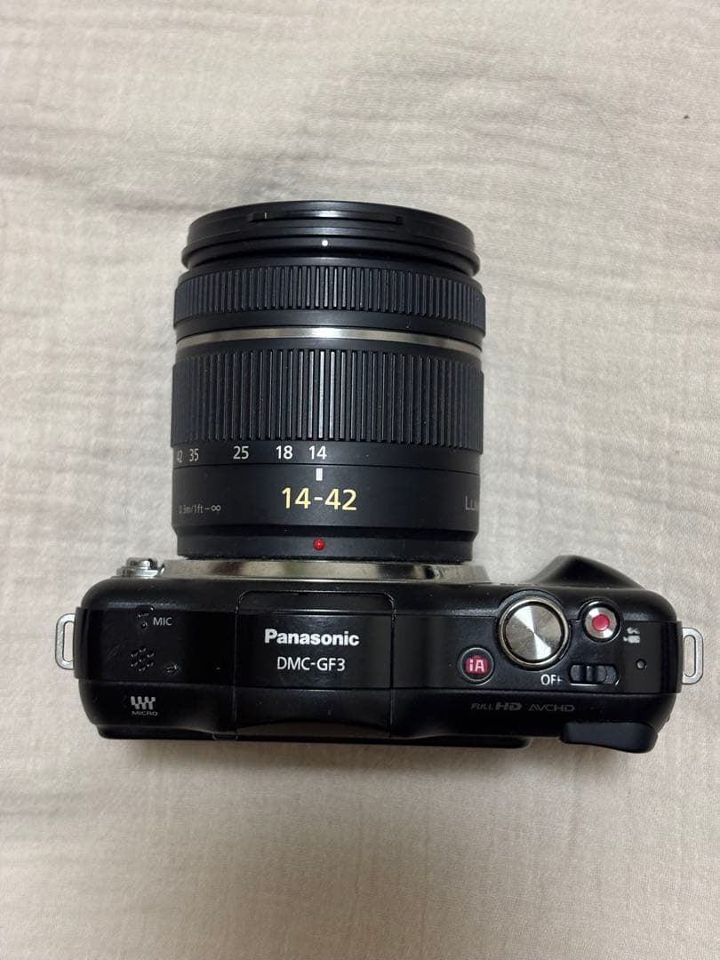 Panasonic DMC-GF3 ミラーレス一眼 14-42mm