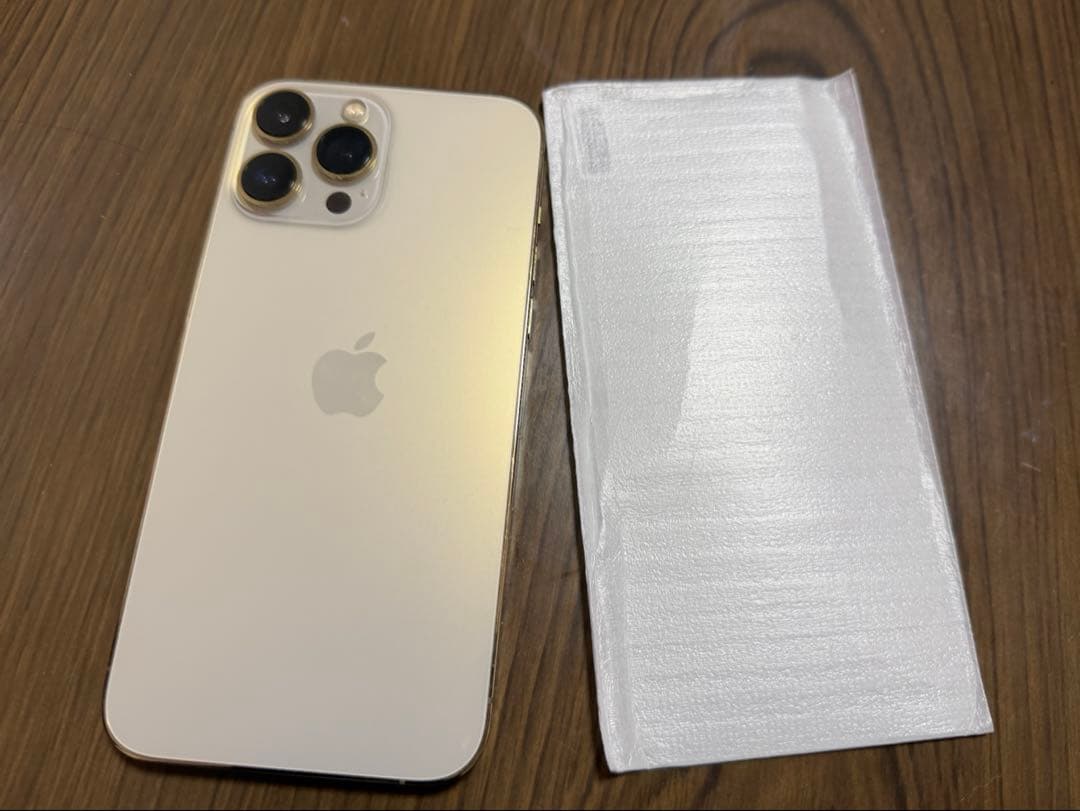 Apple iPhone 13 ProMax ゴールド