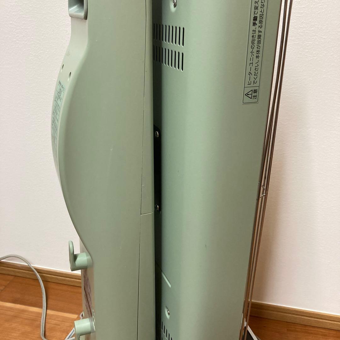 アラジン 遠赤グラファイトヒーター　CAH-2G10D 2021年製