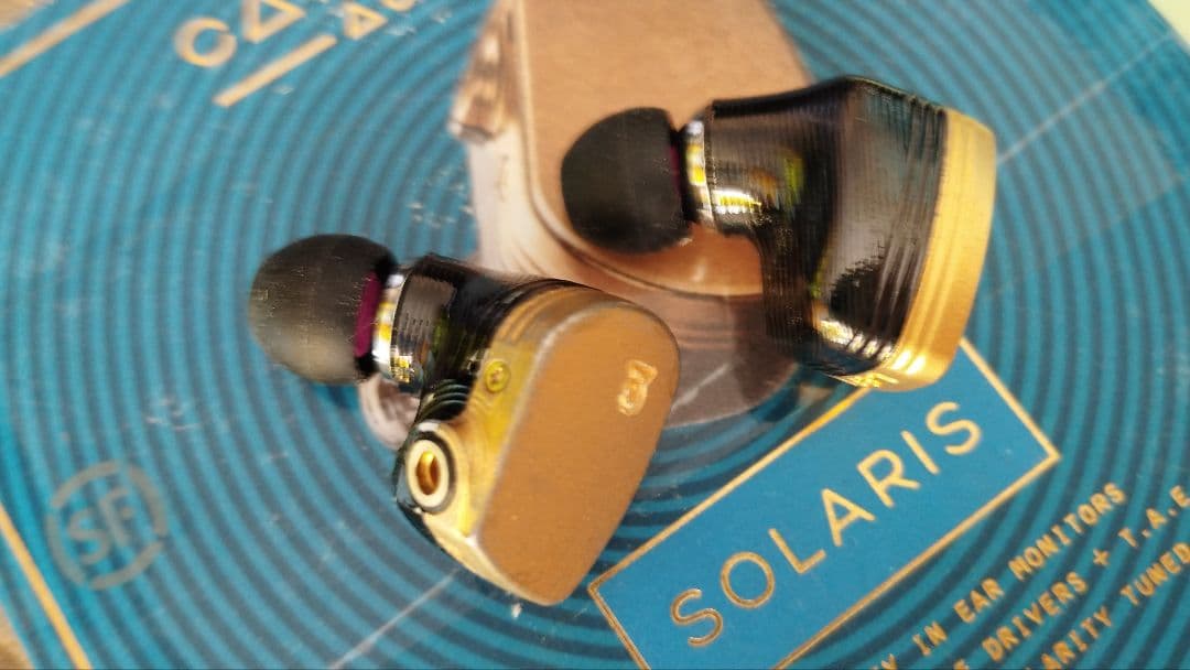 超名機☆　Campfire Audio Solaris 初代