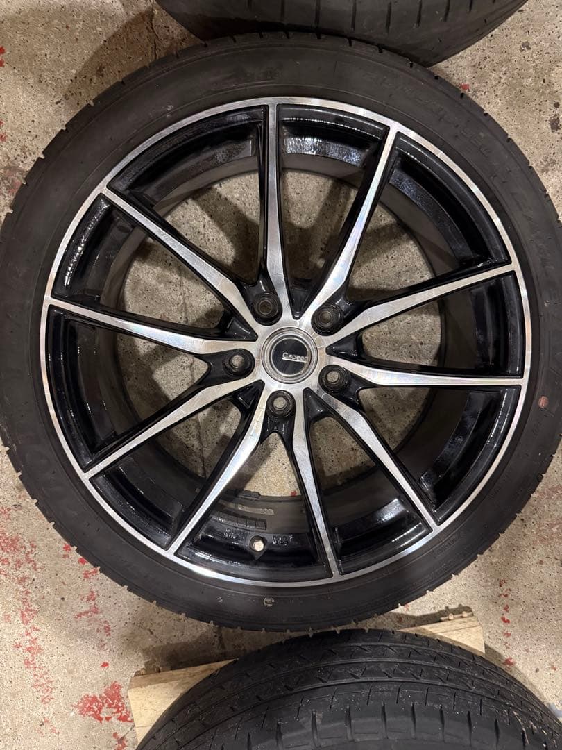 送料込み早い者勝ち　ノア　ヴォクシー 18インチホイール&バリ溝タイヤ