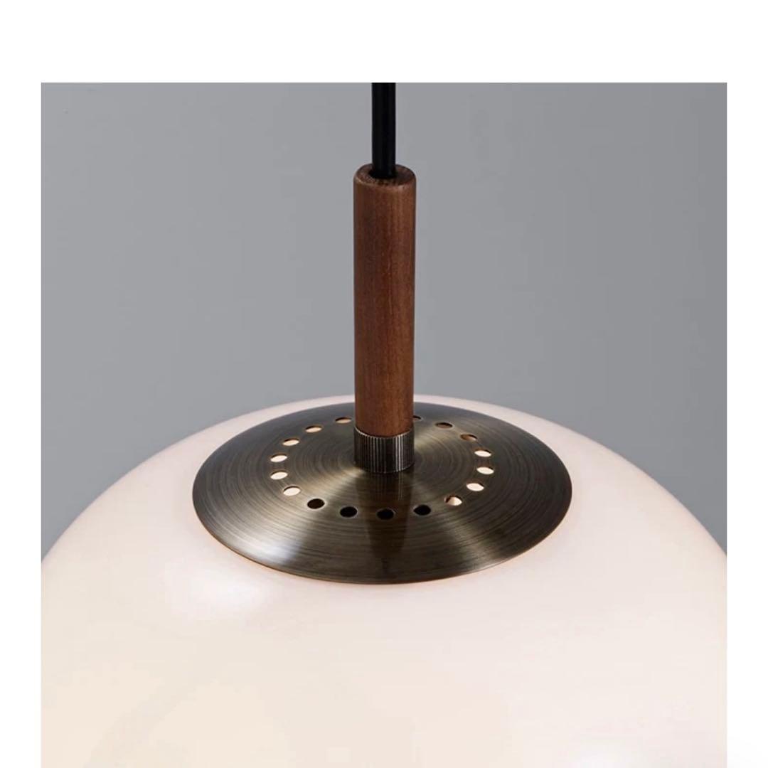 Juholt ホワイト LED ペンダントライト