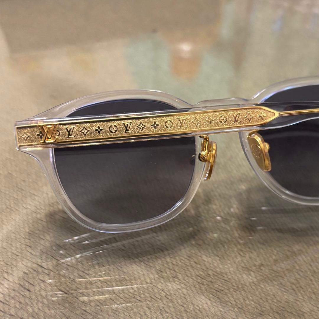 Louis Vuitton LV オーラ パント・サングラス　ルイヴィトン