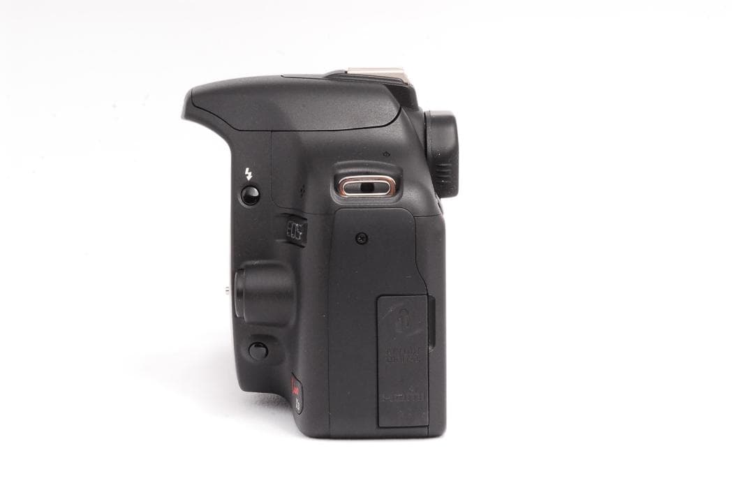 初心者オススメ⭐️Canon EOS Kiss X3 一眼レフ