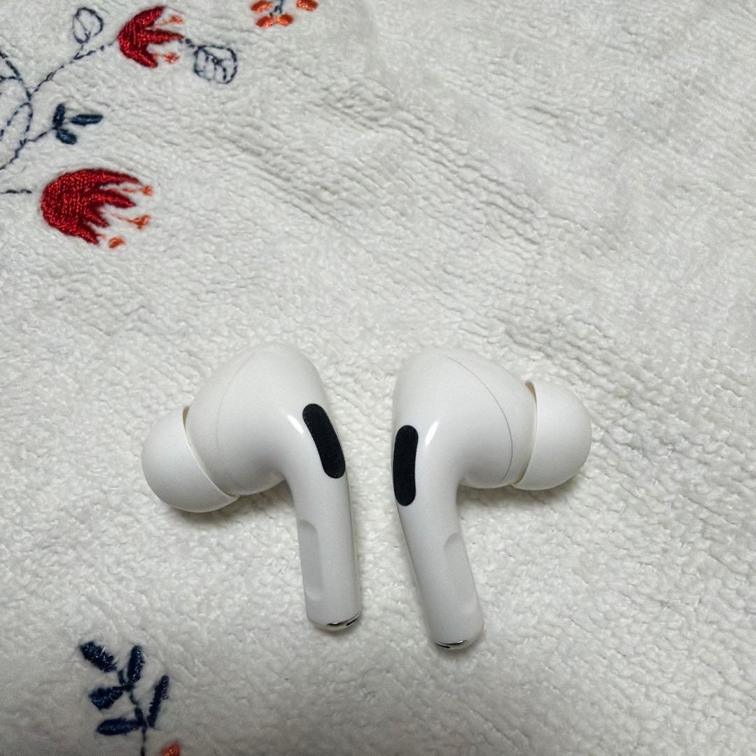 AirPods Pro 充電ケース付き