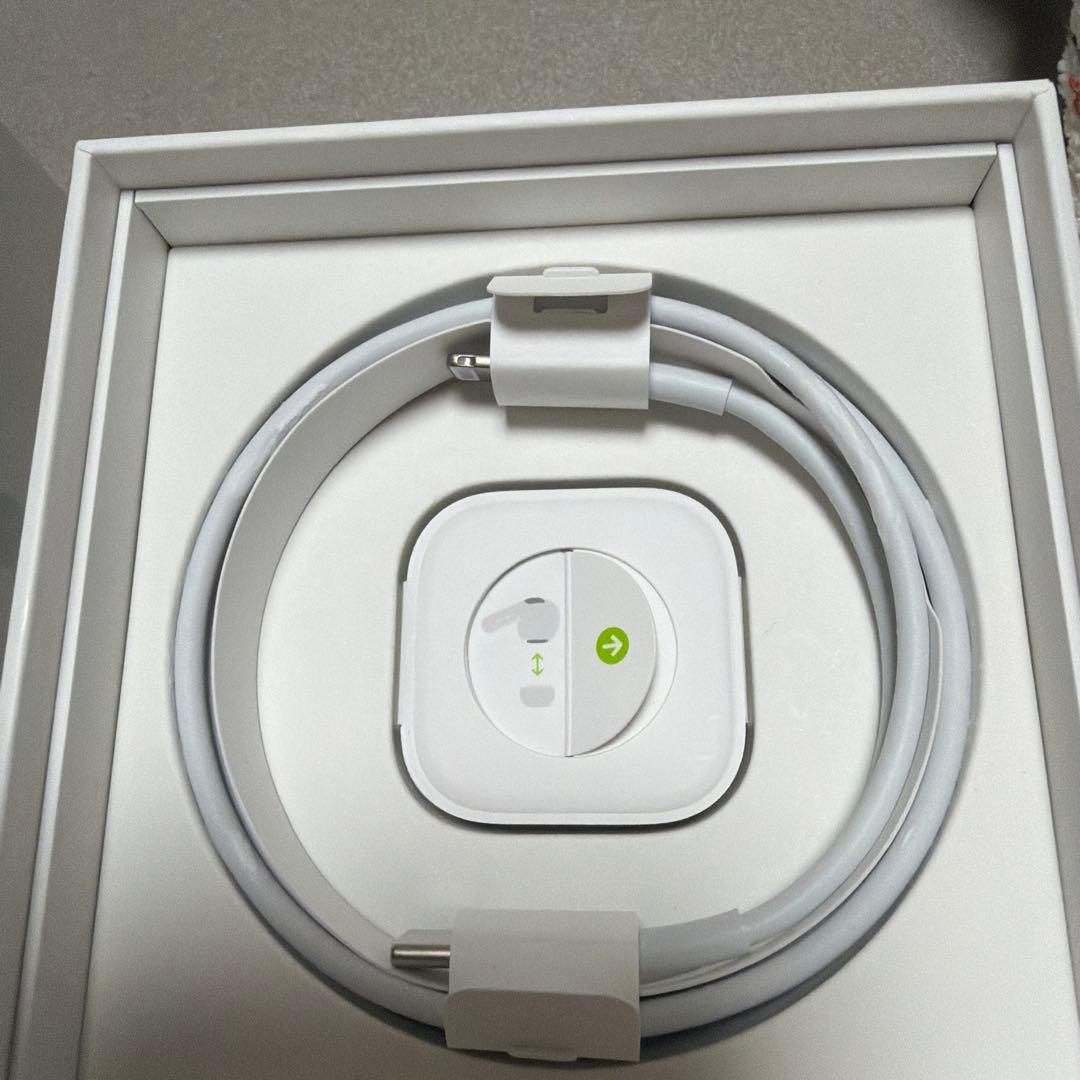 AirPods Pro 充電ケース付き