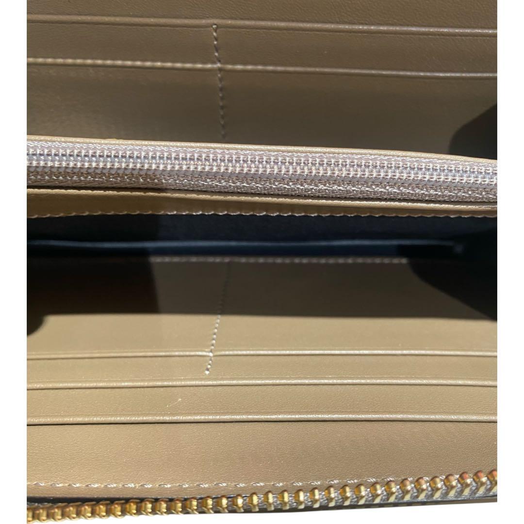 【極美品】ジミーチュウ スター スタッズ ラウンドファスナー 長財布 レザー