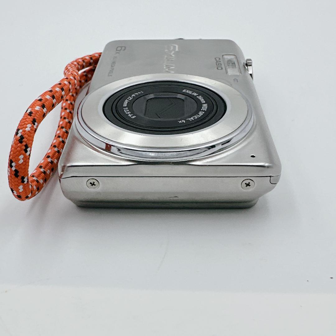 【美品】CASIO EXILIM EX-Z770 デジカメ シルバー