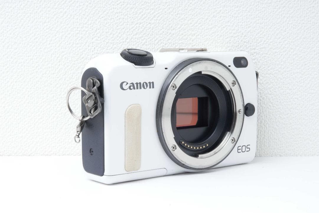 キャノン　Canon EOS M2　ミラーレス一眼ダブルレンズキット　ホワイト