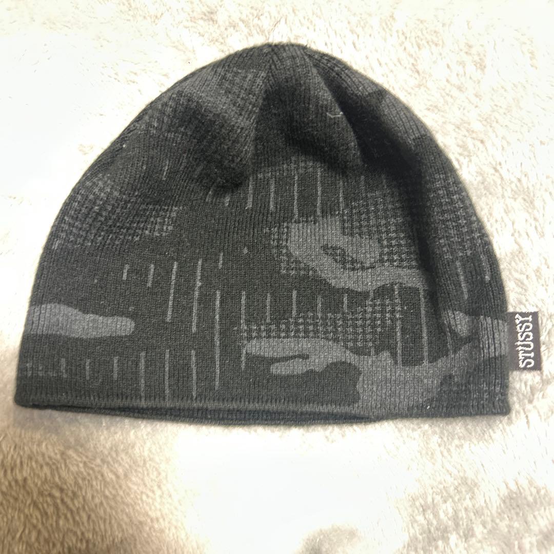 STUSSY カモフラージュニット帽