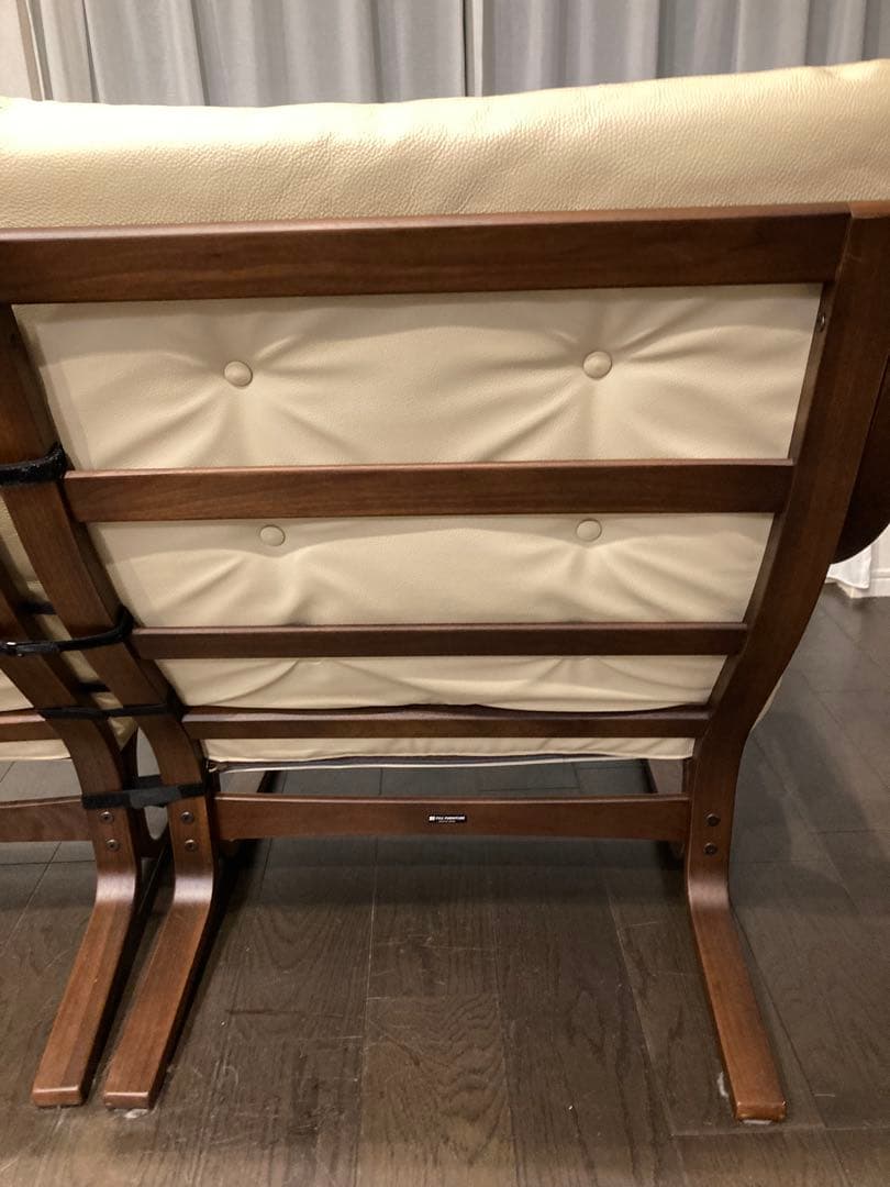 エリコ様　冨士ファニチア　Agioアージオソファー　ワイド　ウォールナット　革